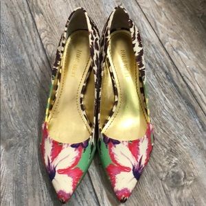 Nine West Floral Pumps in US 5